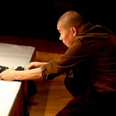 Philippe vu au Seoul Improvisation Dance Festival