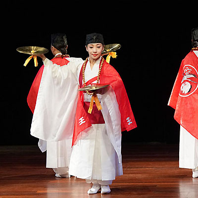 Cie SHIN - danse bouddhique du Rituel des Lanternes - Yeondeung Bara Chum - nov 2021